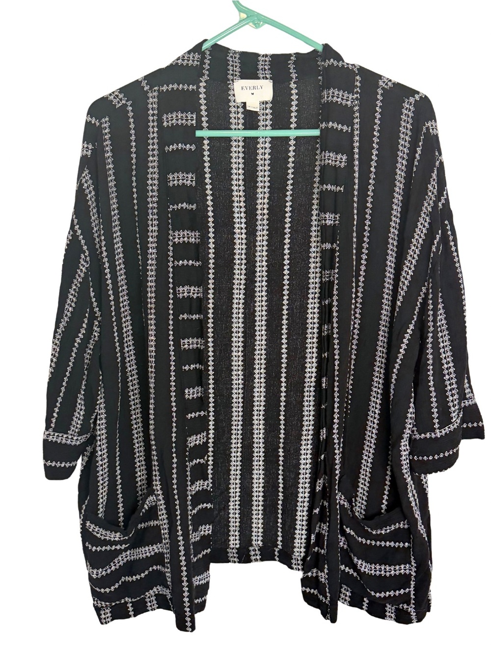 3/$20 Everly Striped Open Front 3/4 Sleeve Lightweight Kimono Cardigan